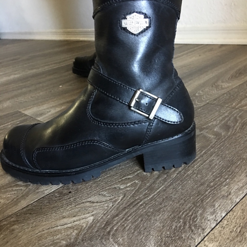 Black leather Harley Davidson mid high boots